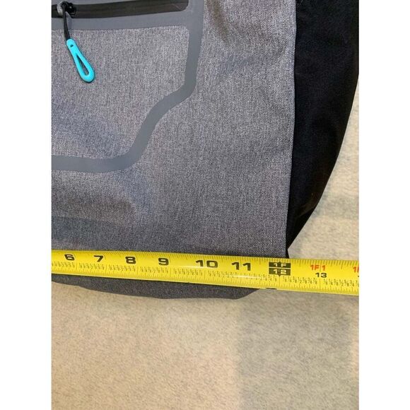 Sherpani Quest Backpack Tote Gray Heathered Waterproof Front Pocket main image 6